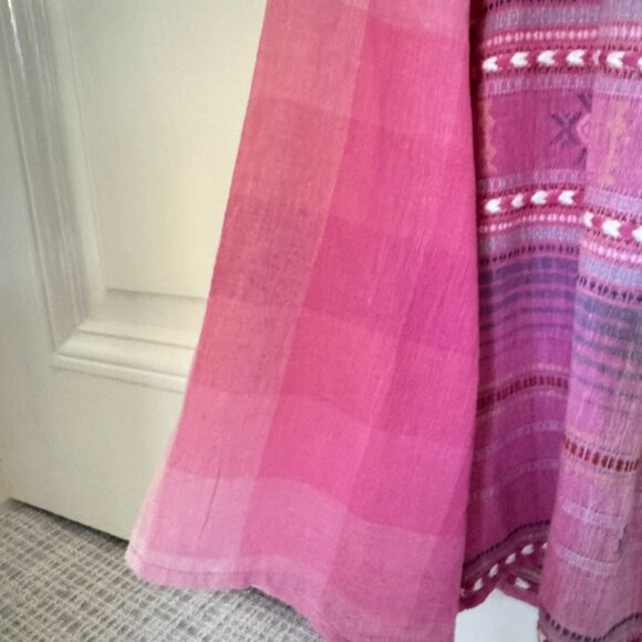 V de Vinster pink cotton blouse. Size medium. - Picture 7 of 10